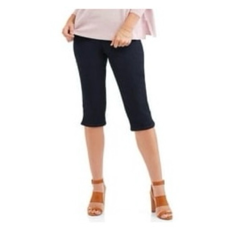 RealSize Pull On Stretch Capri Pants